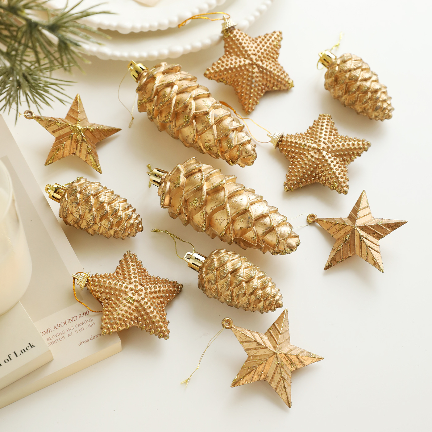 Hanging Christmas Ornaments  G – Home Improvement Store Bewertung und Preis